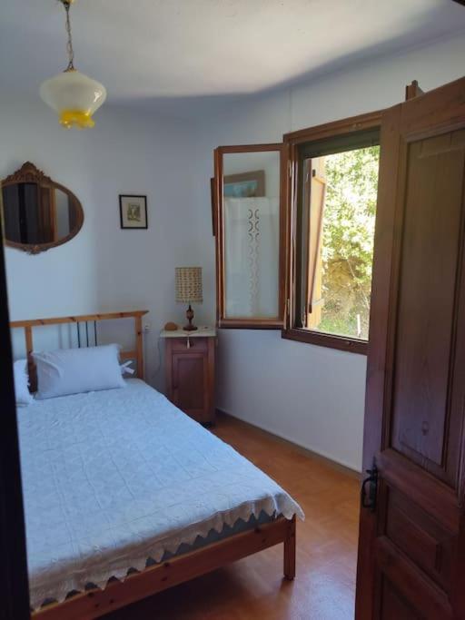 Athena'S Guest House Stagiates Luaran gambar